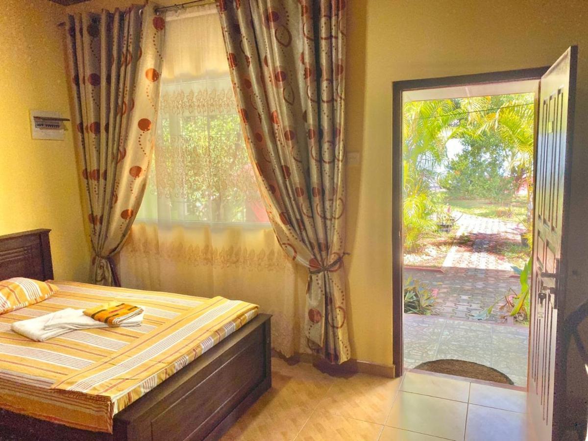 Green Land Villa Ahangama Bagian luar foto